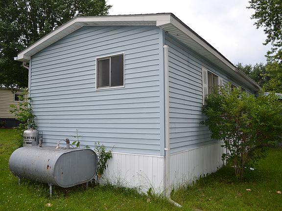 2nd image of 10 Valley Gorge Trailer Park