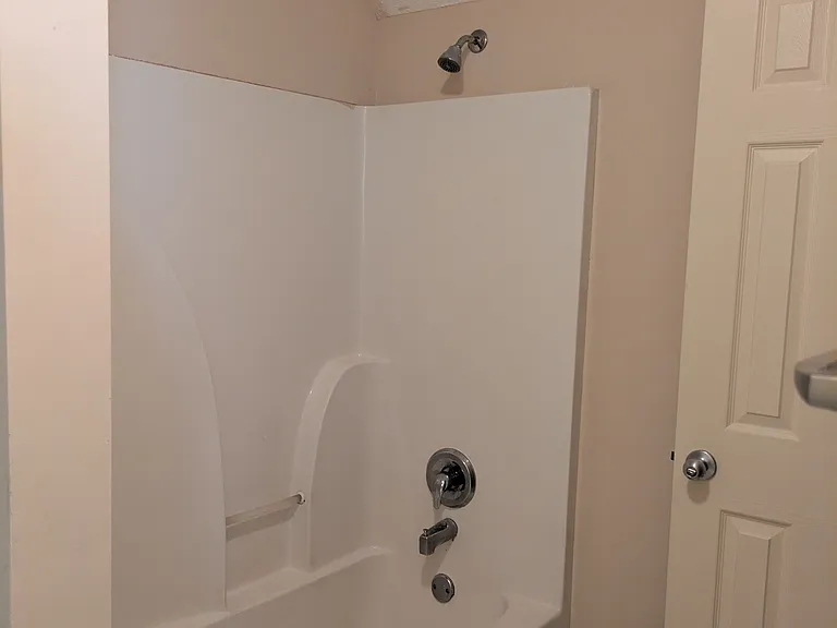 108 Blue Spruce Dr — Photo 30