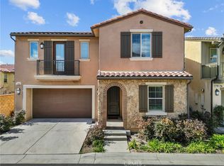 27301 Sandstone Pl, Saugus, CA 91350