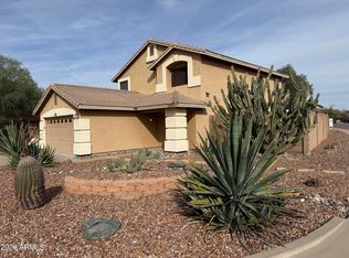 2210 E Paraiso Dr, Phoenix, AZ 85024