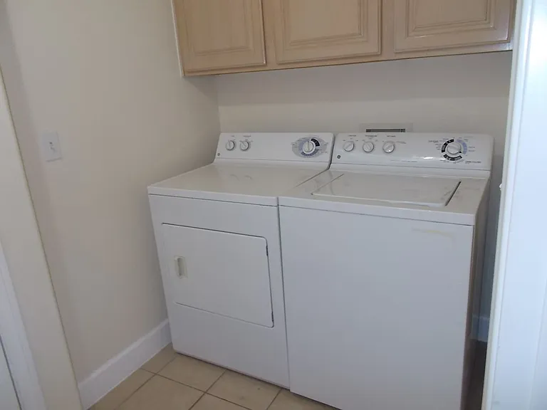 112 Golf Course St — Photo 6