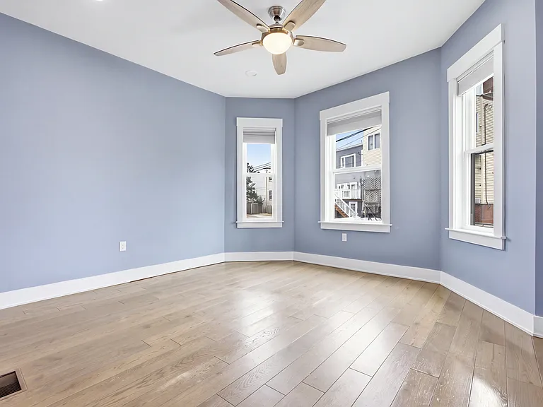 447 Frankfort St #1 — Photo 12