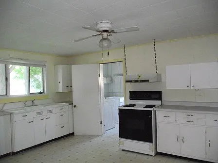 507 N Harrison St — Photo 15
