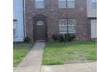 7912 Clovertree Ct, North Chesterfield, VA 23235