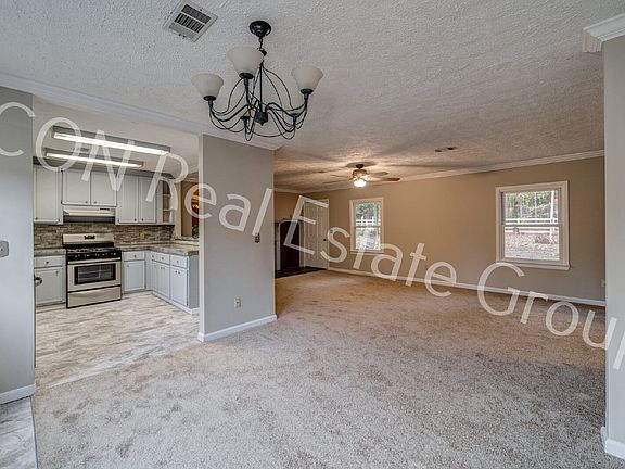 3rd image of 53 Black Rd #A