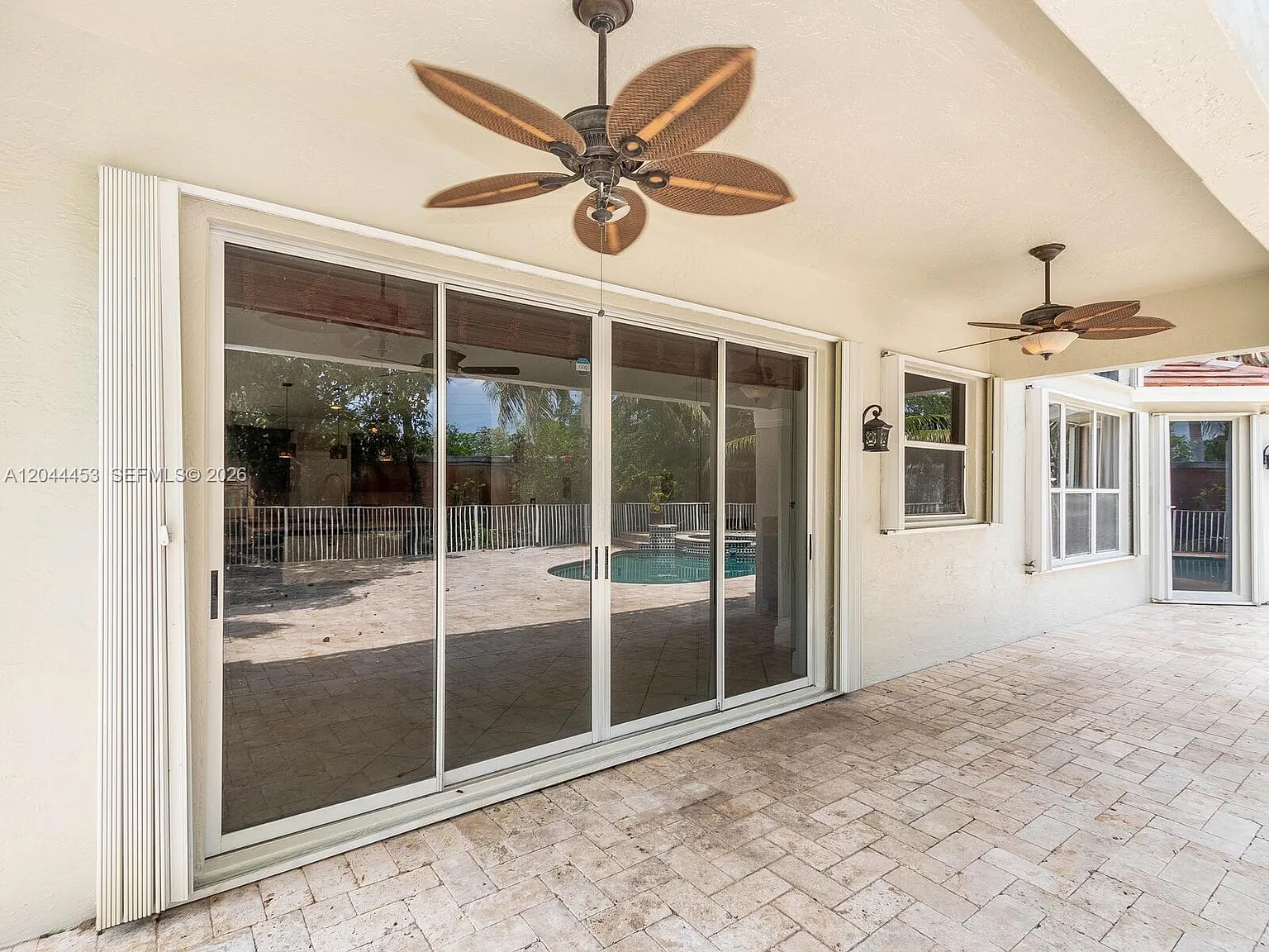 4 bed, 3.0 bath, 2871 sqft, $5,500 — Photo 4