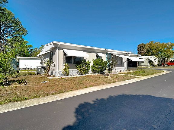 2nd image of 7950 Cold Spring Ln