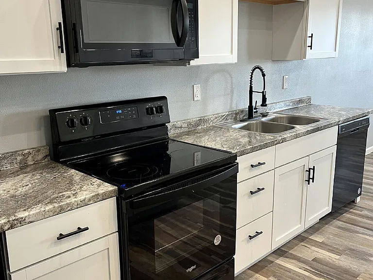 1625 County Road 7340 #B — Photo 7