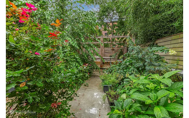 Sold by Douglas Elliman | media 10