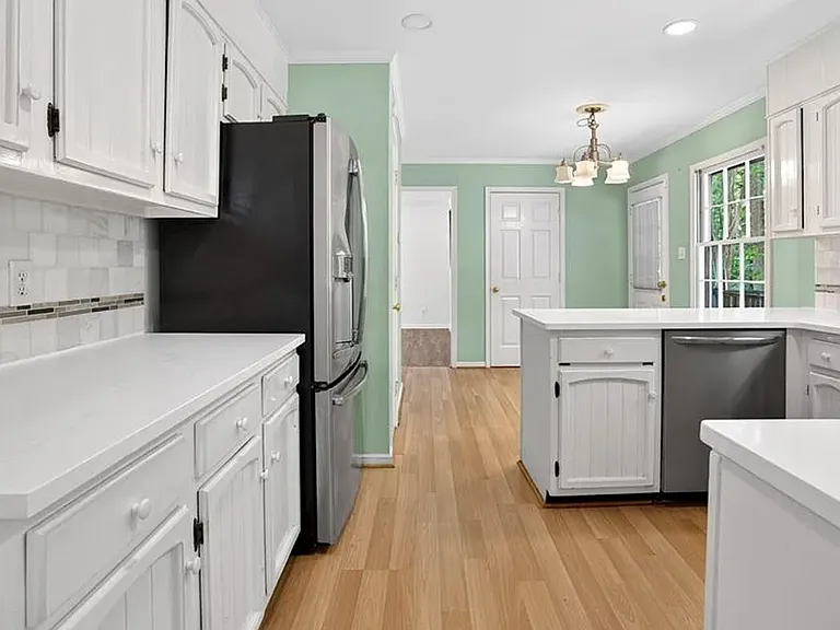 4419 Forest Walk Dr — Photo 13
