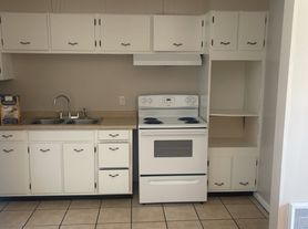 708-800 Maysville Flats - 708-6