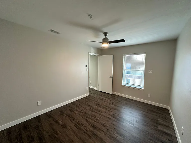 5408 Reiger Ave — Photo 13