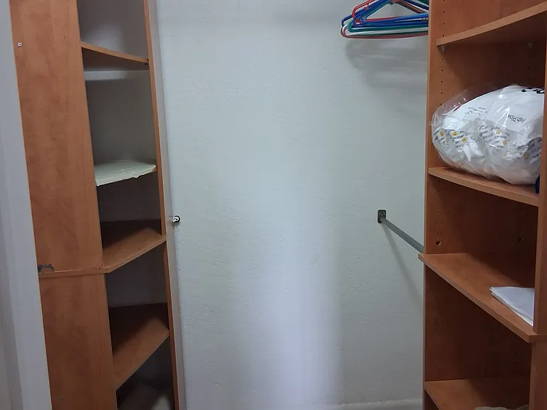 walk-in closet