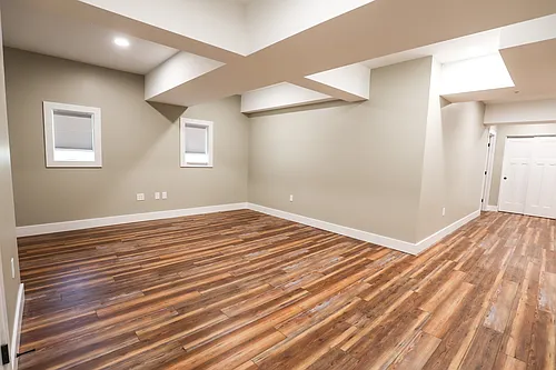 2101 Orchard Rd Photo 1