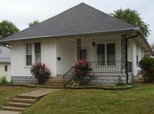604 W 5th St, Bicknell, IN