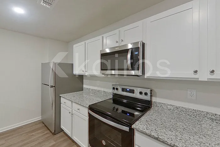 371 Ironwood Ct — Photo 6
