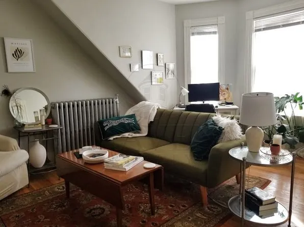 120 Summer St #2, Somerville, MA 02143