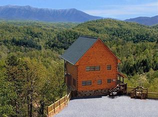 1935 Starr St, Sevierville, TN 37876