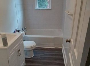 121 N 1st St #2, Jeannette, PA 15644