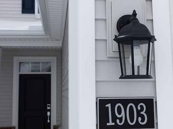 4th image of 1903 Salt Springs Dr
