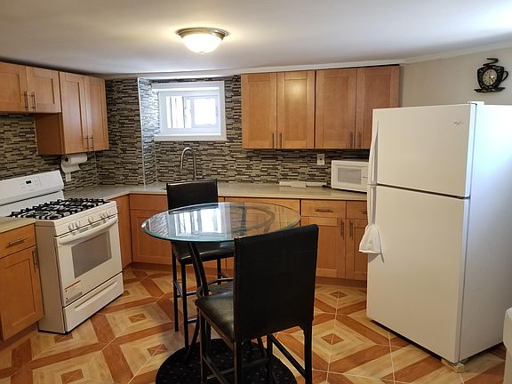 4th image of 11714 231st St