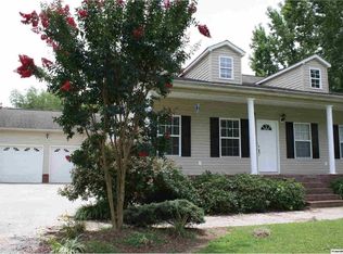 210 Hinds Cir NE, Arab, AL 35016