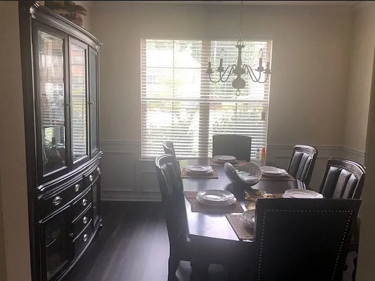 Hickory Pointe Dr — Photo 8