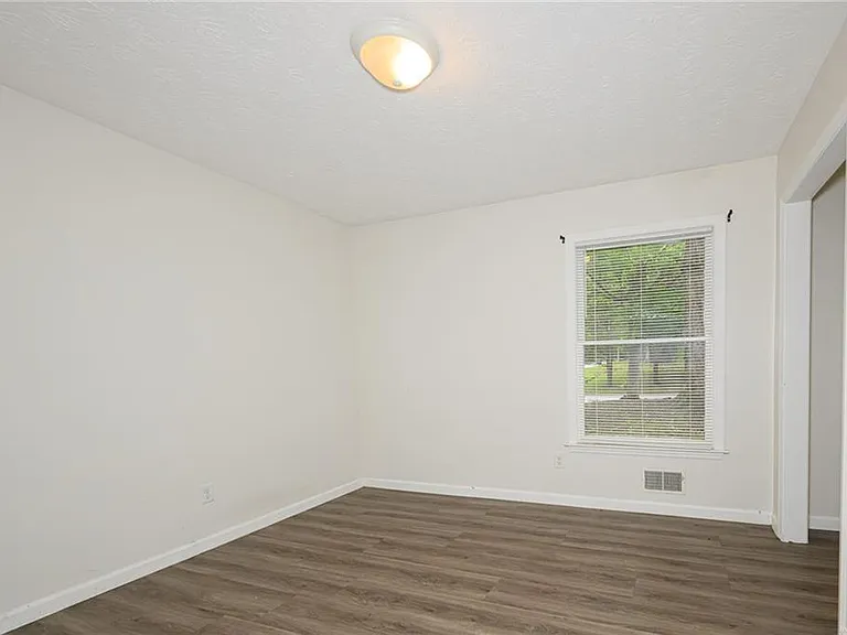2100 Whitebluff Way NE — Photo 24