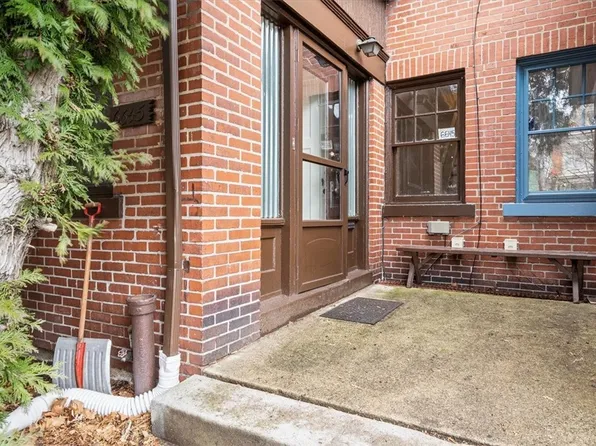 6645 Dalzell Pl, Pittsburgh, PA 15217
