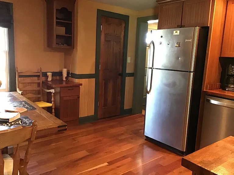 205 Fuller St — Photo 5