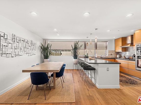 3rd image of 310 Washington Blvd Unit 503