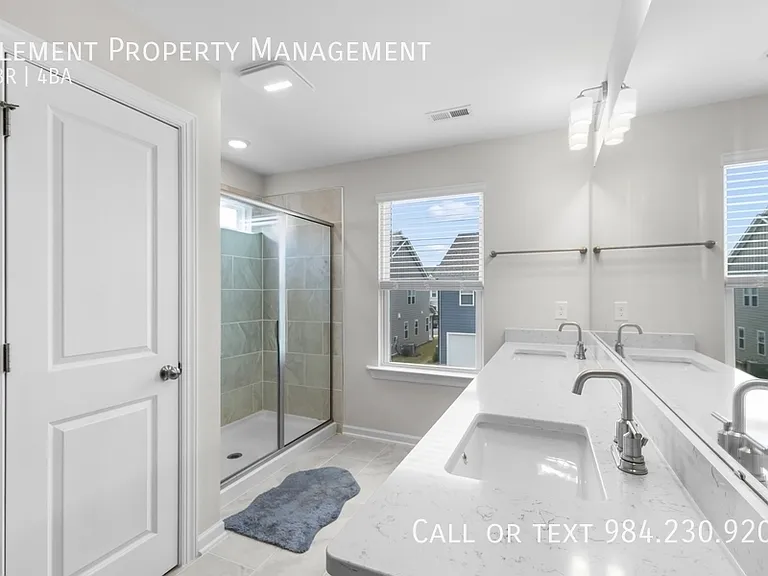 2466 Hutch Ln #1 — Photo 27
