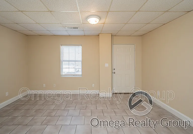 318 Percy St — Photo 11