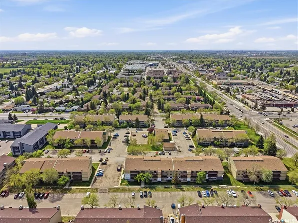 UNIT 201D2-1121 McKercher DRIVE, Saskatoon, SK S7H 5B8