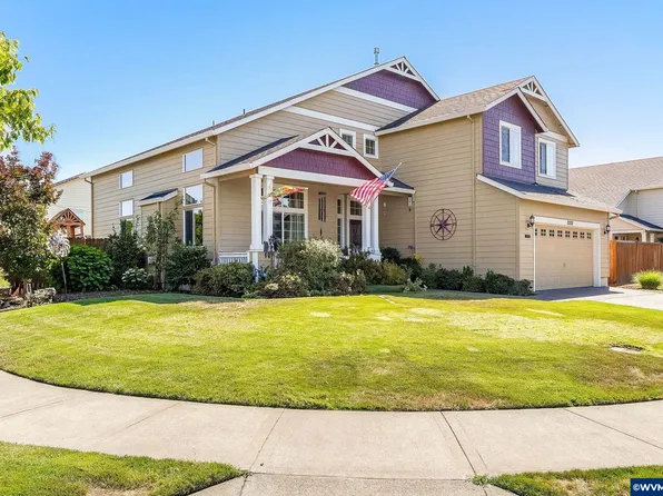 3202 Oxford St, Woodburn, OR 97071