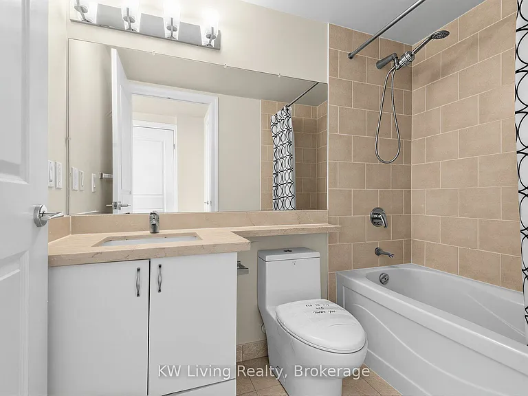 21 Upper Duke Cres #604 — Photo 18