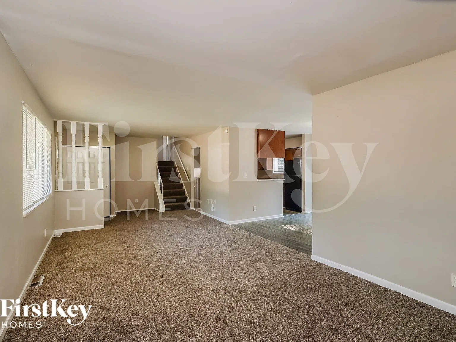 4 bed, 2.0 bath, 1796 sqft, $2,520 — Photo 3