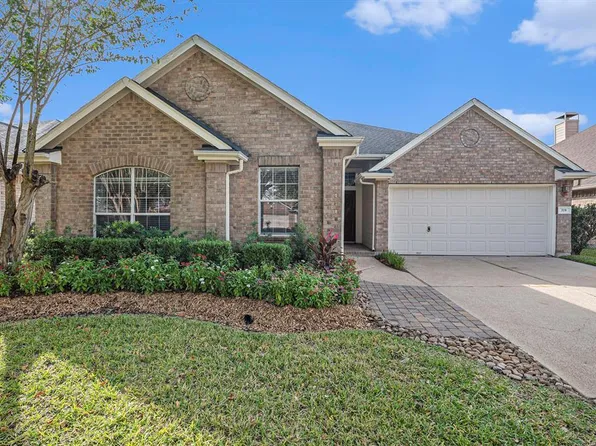 319 Riverway Bluff Lane, Richmond, TX 77406
