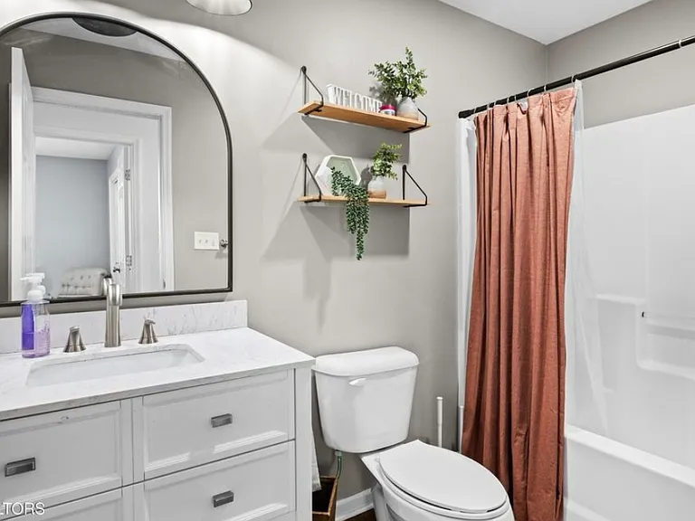 2803 Brooks Ave — Photo 24