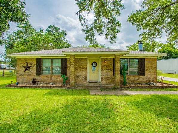 10810 Hanselman Rd, Manvel, TX 77578