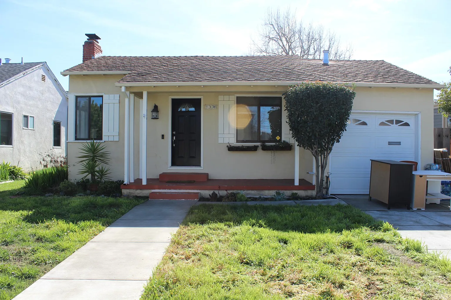 710 Birch Ave photo 1