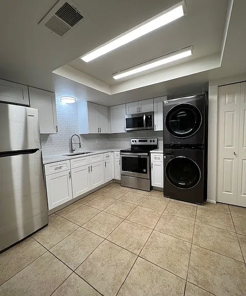 1078 W Flint St #C — Photo 1