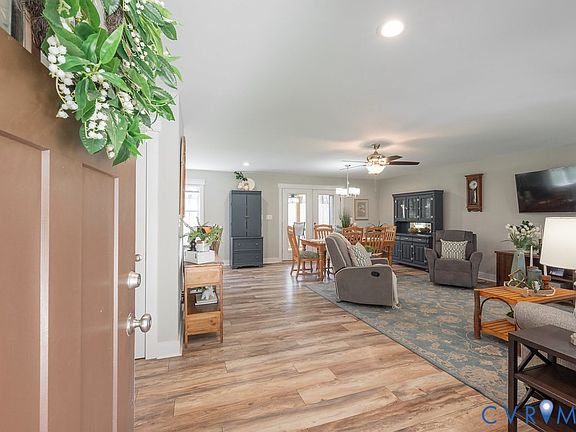5th image of 2765 Three Bridge Rd
