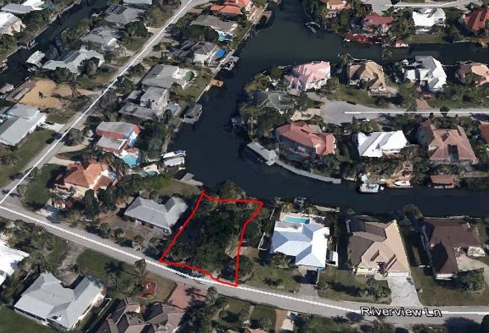 1st image of 424 Riverview Ln