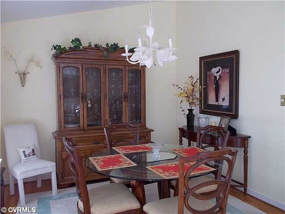 5th image of 1905 Rock Point Dr
