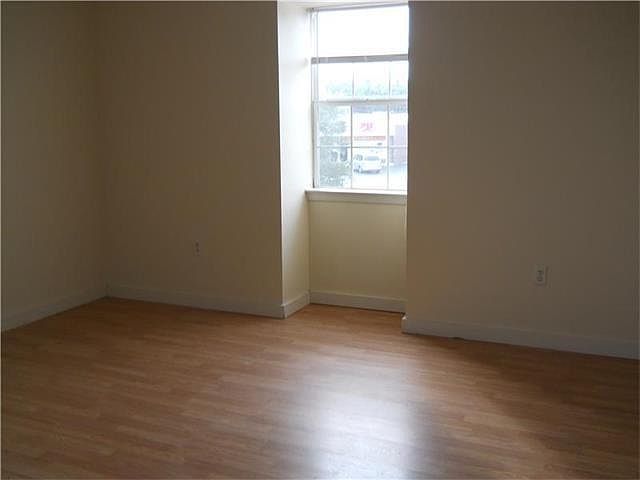 2nd image of 3401 Transcontinental Dr APT B