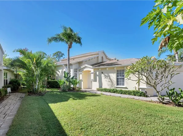 15063 Sterling Oaks DR, NAPLES, FL 34110
