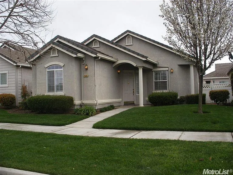 1638 Calhoun Ave photo 1