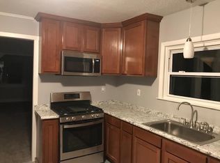 17 Hewitt St APT 1, Willimantic, CT 06226