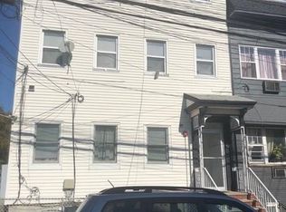 38 Bleecker St #2L, Jersey City, NJ 07307